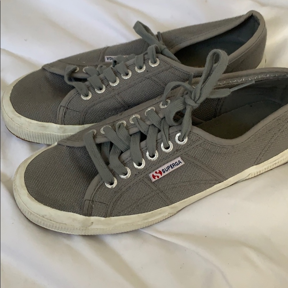 Gray Supergas - image 1